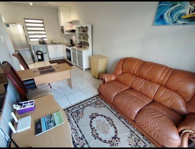 1 BEDROOM PROPERTY TO RENT IN BALLITOVILLE